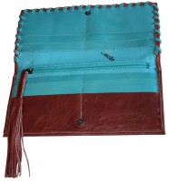 /album/fotogaleria-billetera-cheyenne-camel/billetera-azul-y-marron-interior-jpg/